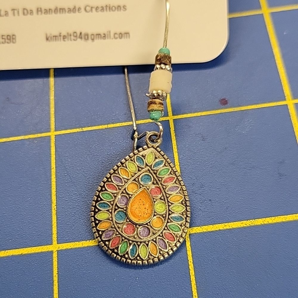 Silver Tone Dangle Earrings Color Tear Drop - Picture 2 of 2